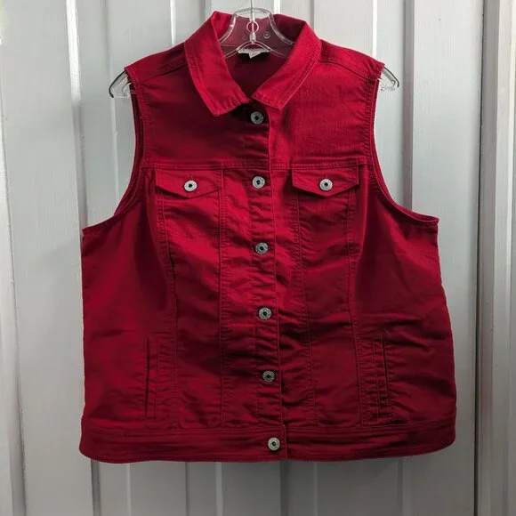 Red Vest - Picture 2 of 4